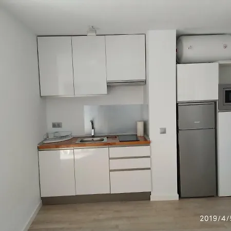 En Urbanización Algaida En Primera Línea De Playa Apartamento *